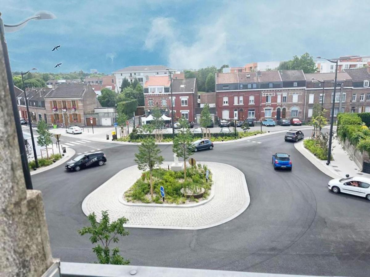 Апартаменты Lerelaisdodile23 - Parking - Lumineux - Hyper Centre Валансьен Экстерьер фото